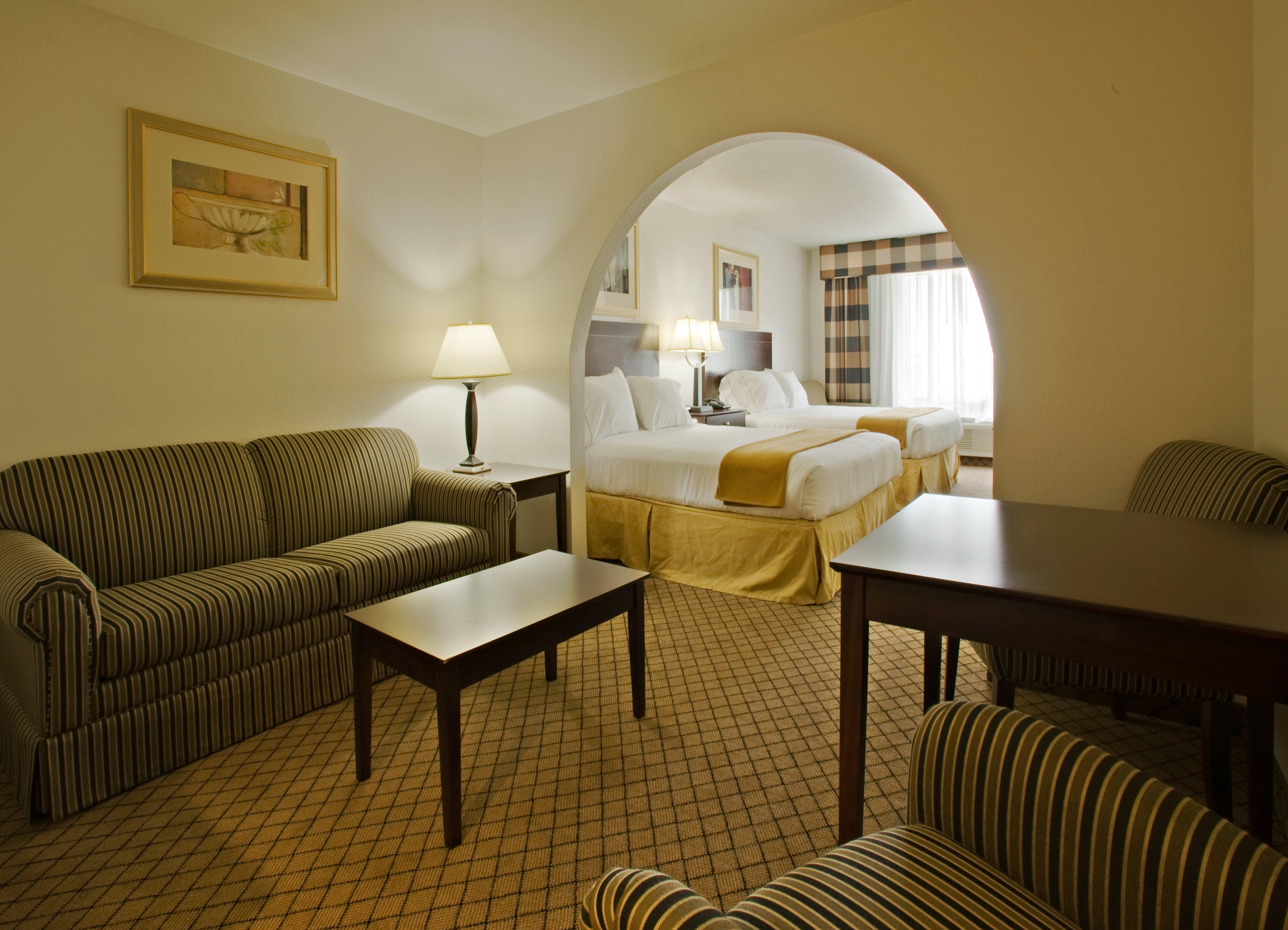 Holiday Inn Express Childress By Ihg Bagian luar foto