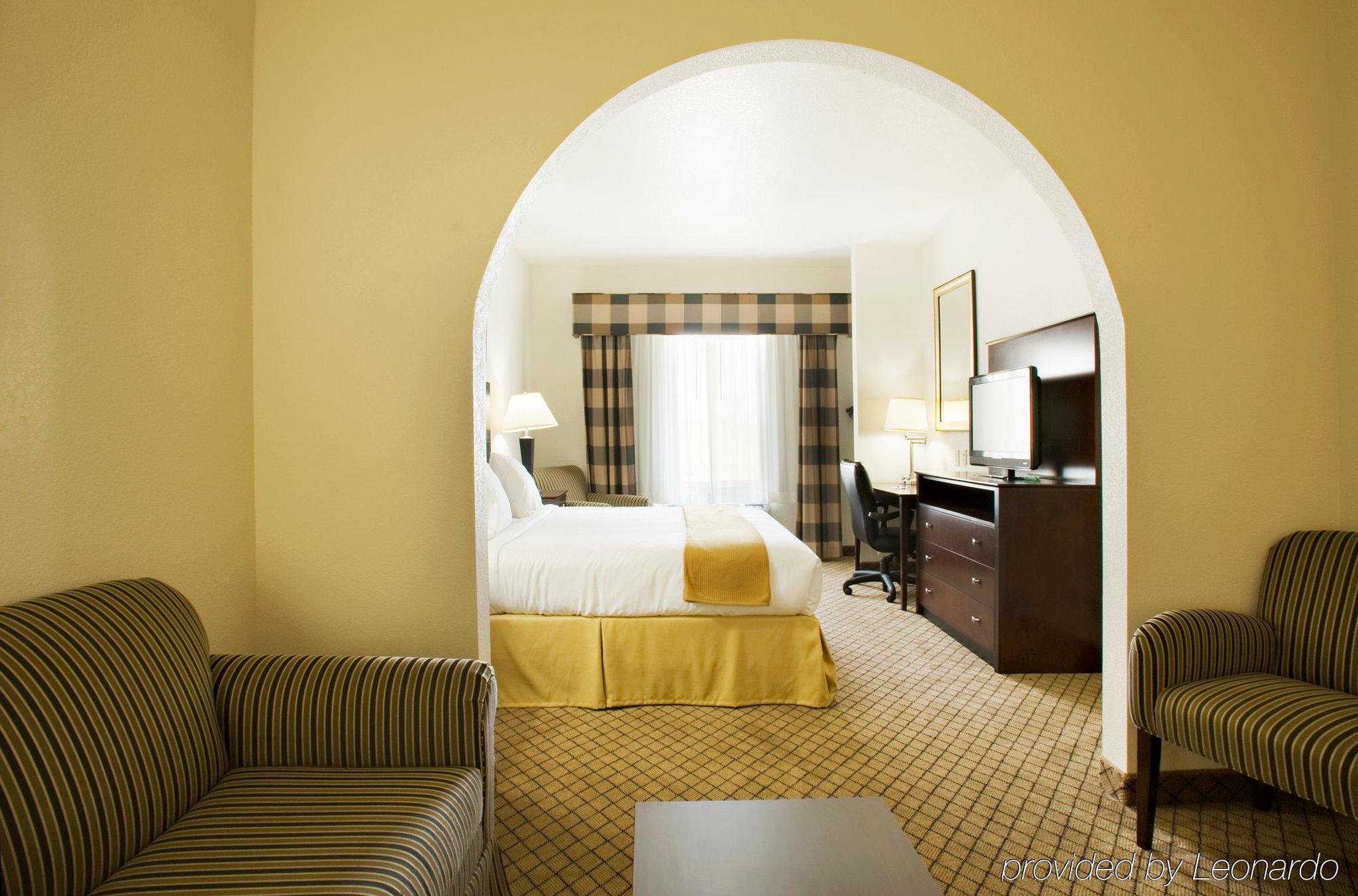 Holiday Inn Express Childress By Ihg Ruang foto